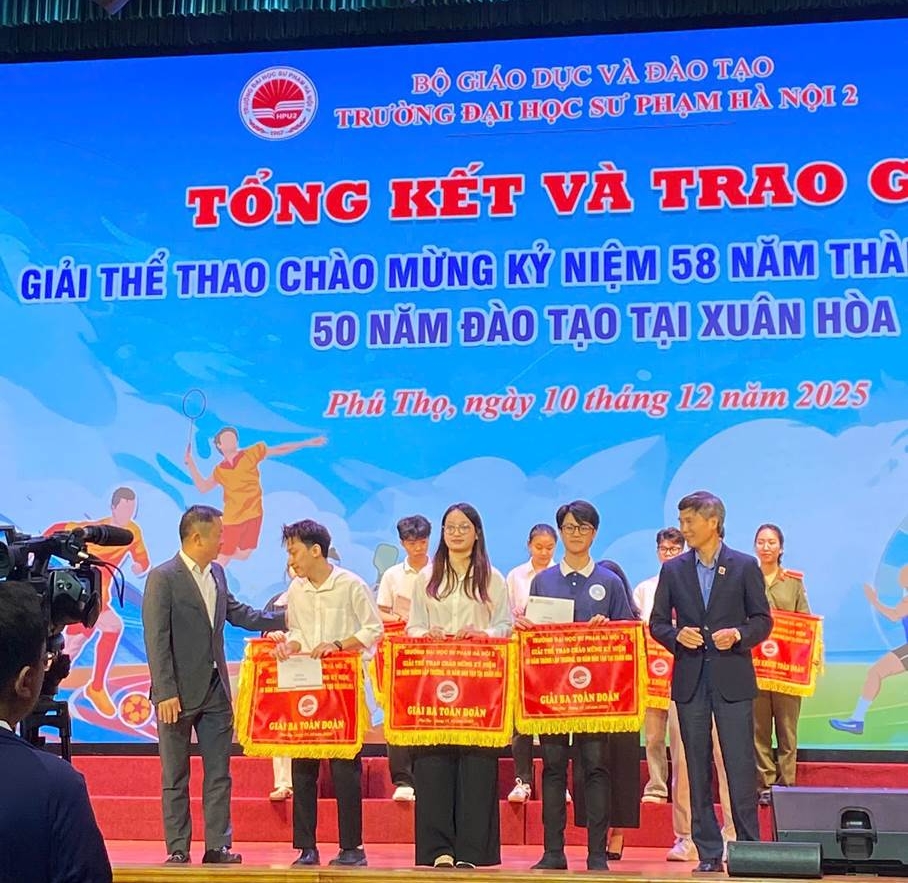 <b>Bế mạc Giải Thể Thao Chào Mừng Kỷ Niệm 58 Năm Thành Lập Trường (1967 - 2025) và 50 năm đào tạo tại Xuân Hòa (1975 - 2025)</b>