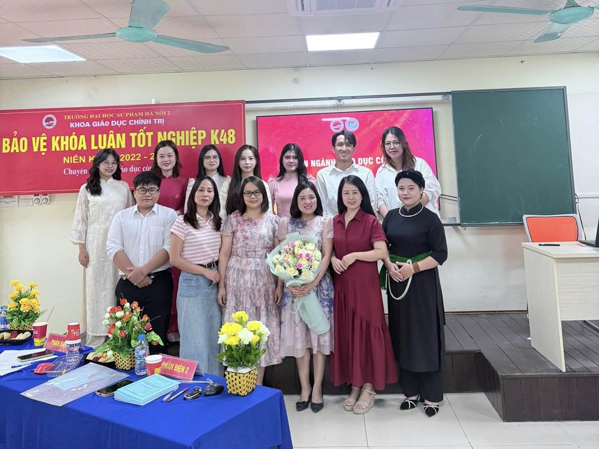<b>Lễ bảo vệ khóa luận tốt nghiệp của sinh viên Ngành giáo dục công dân niên khóa 2022-2026</b>